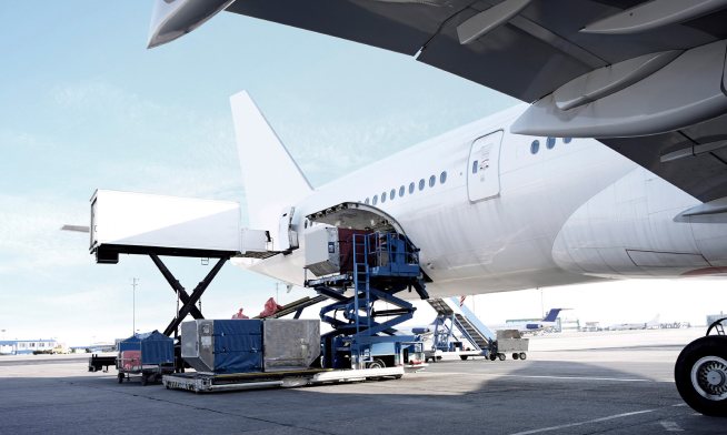 Speed and precision in urgent shipments - Trust us for reliable airfreight solutions